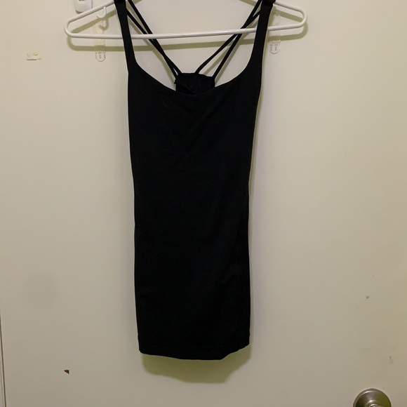 Lululemon Black Strappy Athletic Top - Picture 2 of 2